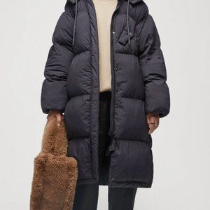 The Arrivals Turbo Sleeper Puffer Jacket in Space Black, Size Small